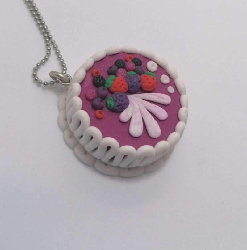 forest fruits whole cake 2