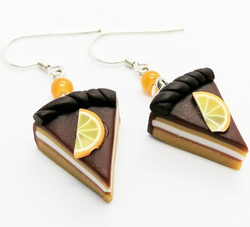 swpendeartortaorange1 e1631624185378